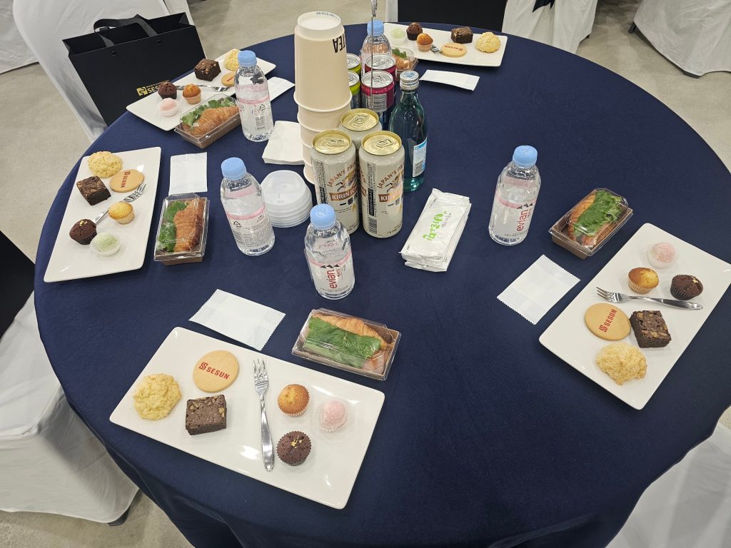 준공식 다과 테이블 세팅